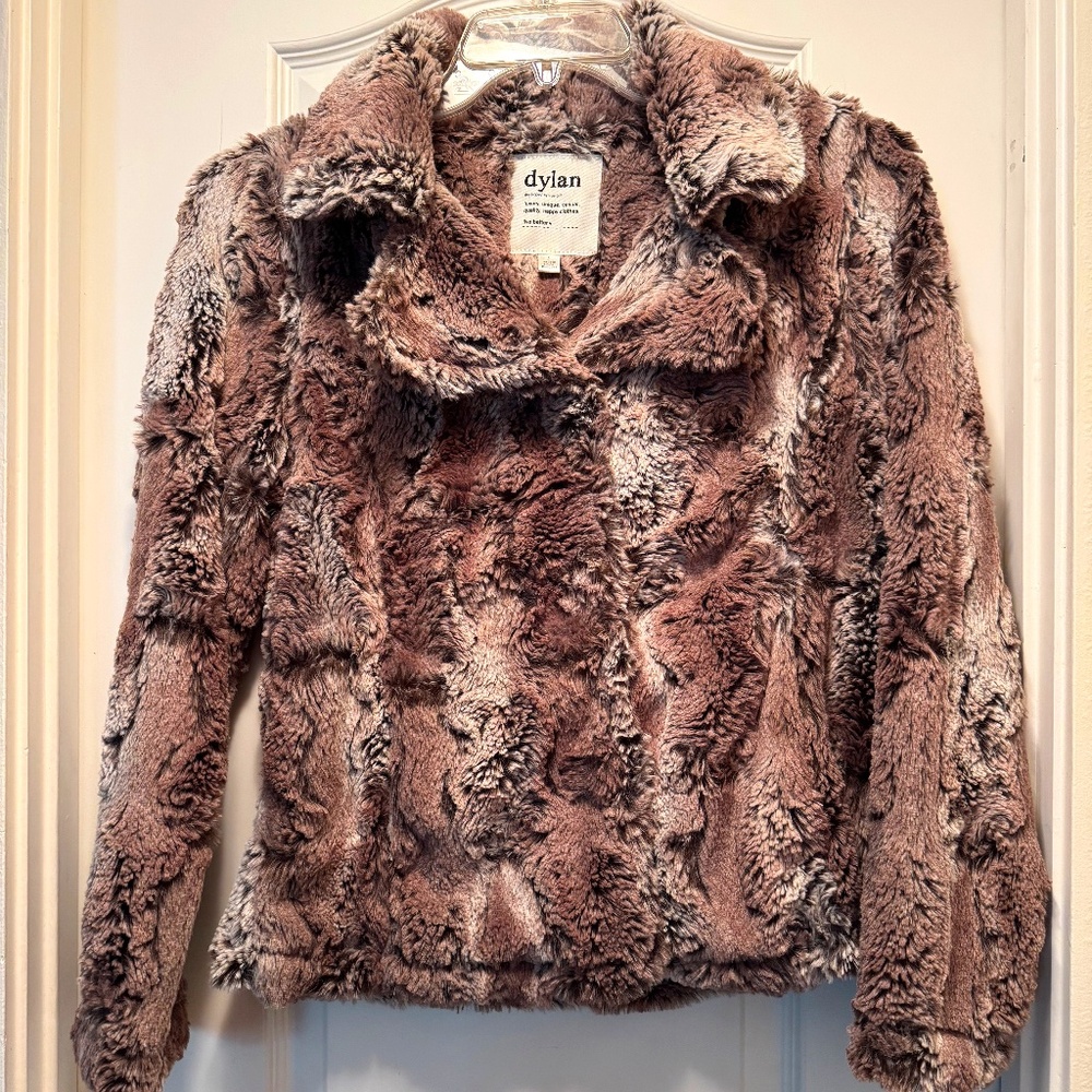 Dylan by True Grit Faux Fur Plush Jacket w/ Buttons S